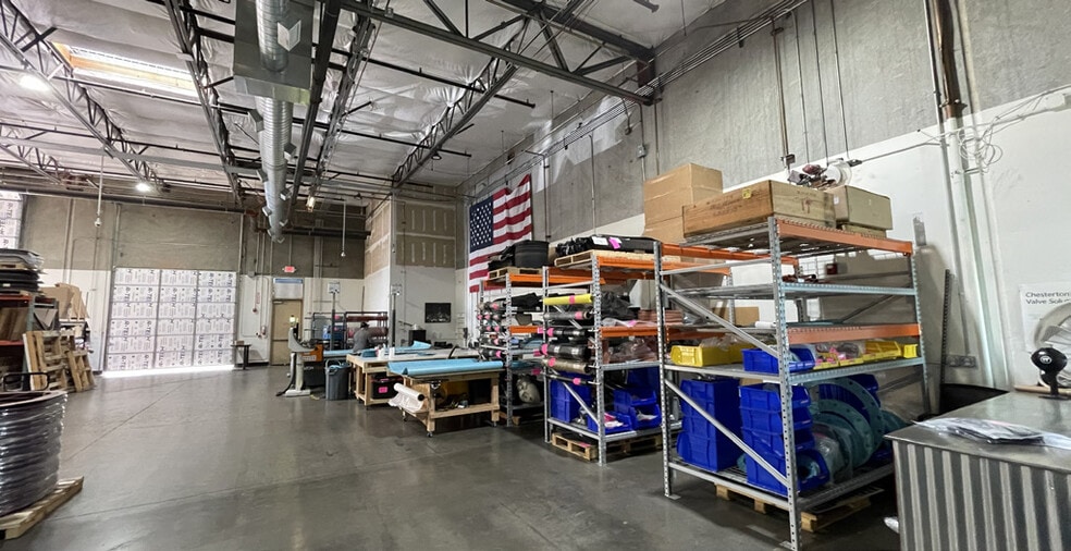 More Photos Of 9802 N 91st Ave, Peoria Warehouse For Lease