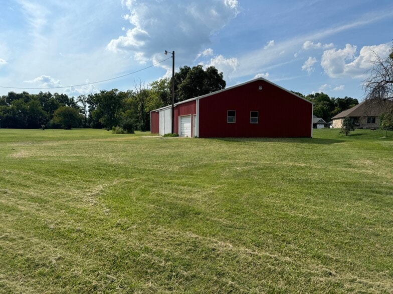 More Photos Of 2008 Dayton Germantown Pike, Germantown Fast Food For Sale