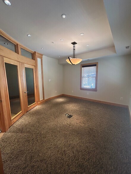 More Photos Of 7520 Main St, Sykesville Office For Lease