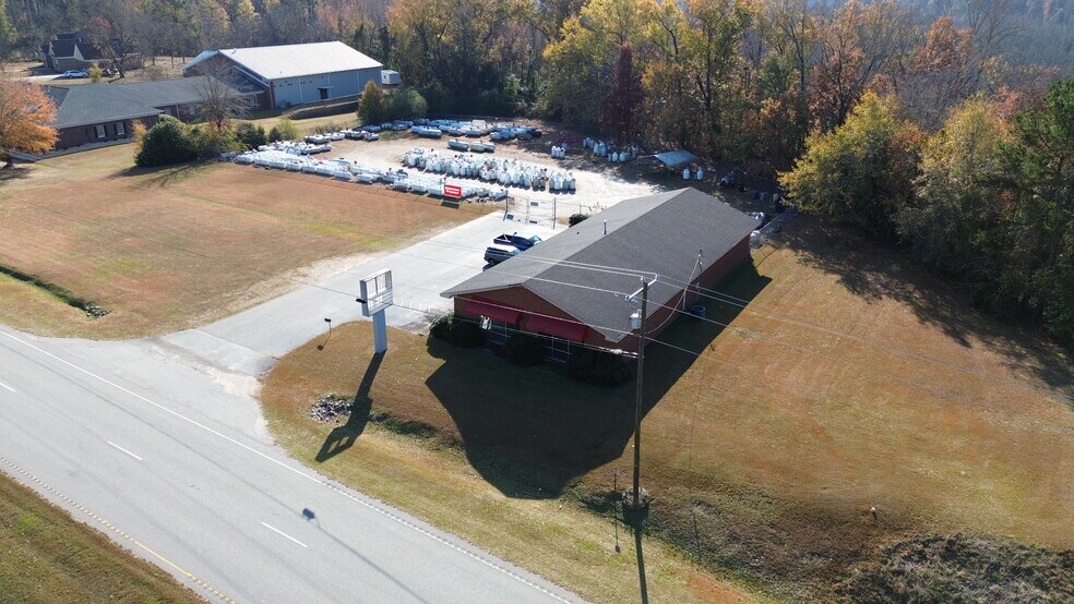 More Photos Of 1220 East Blvd, Chesterfield Showroom For Lease