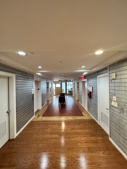 Primary Photo Of 131 W 33rd St, New York Medical For Lease