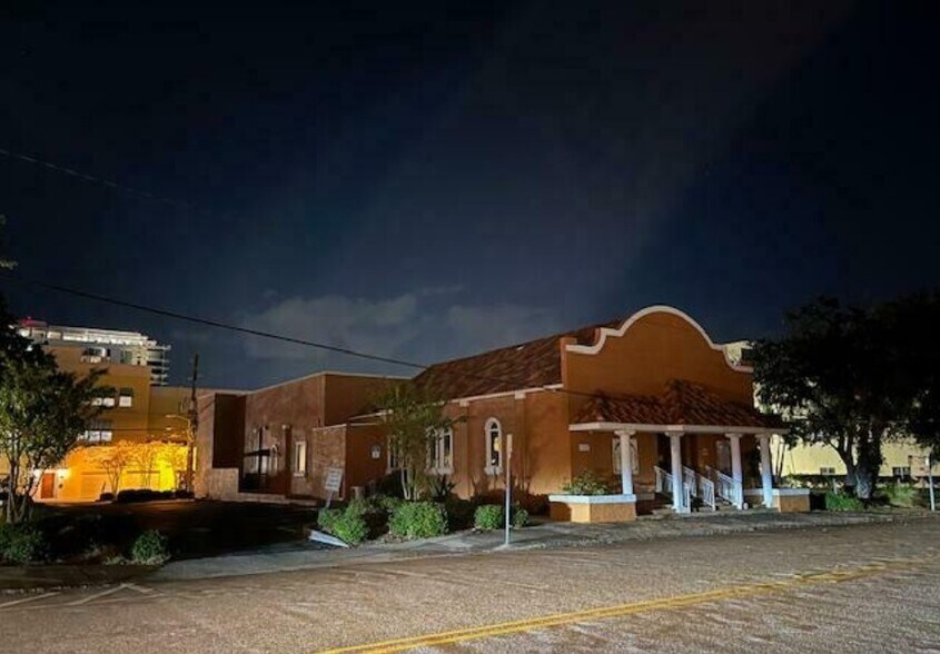 More Photos Of 757 Arlington Ave N, Saint Petersburg Office For Lease