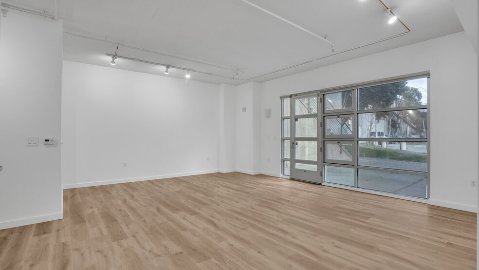 More Photos Of 301 Bryant St, San Francisco Apartments For Sale
