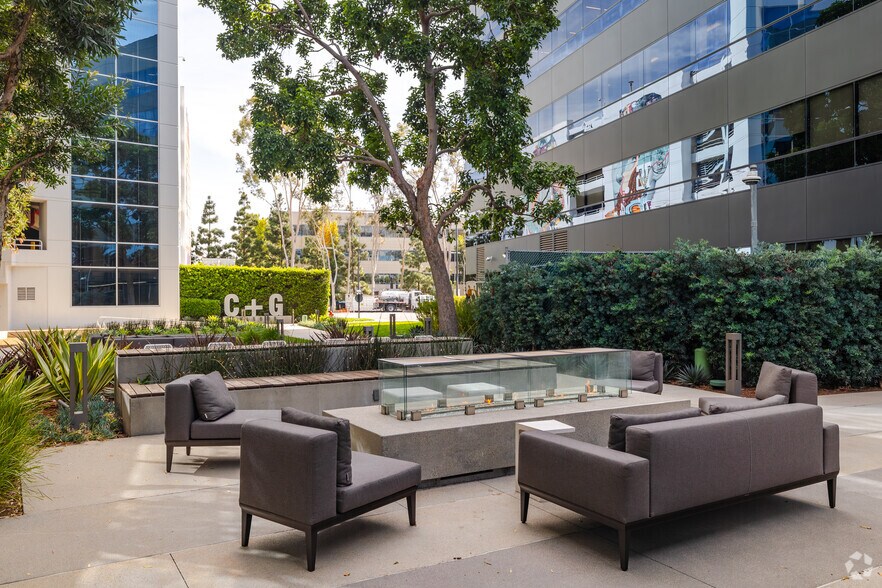 More Photos Of 400 Continental Blvd, El Segundo Office For Lease