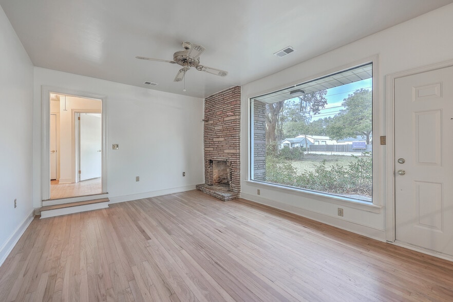 More Photos Of 1251 Remount Rd, North Charleston Medical For Lease