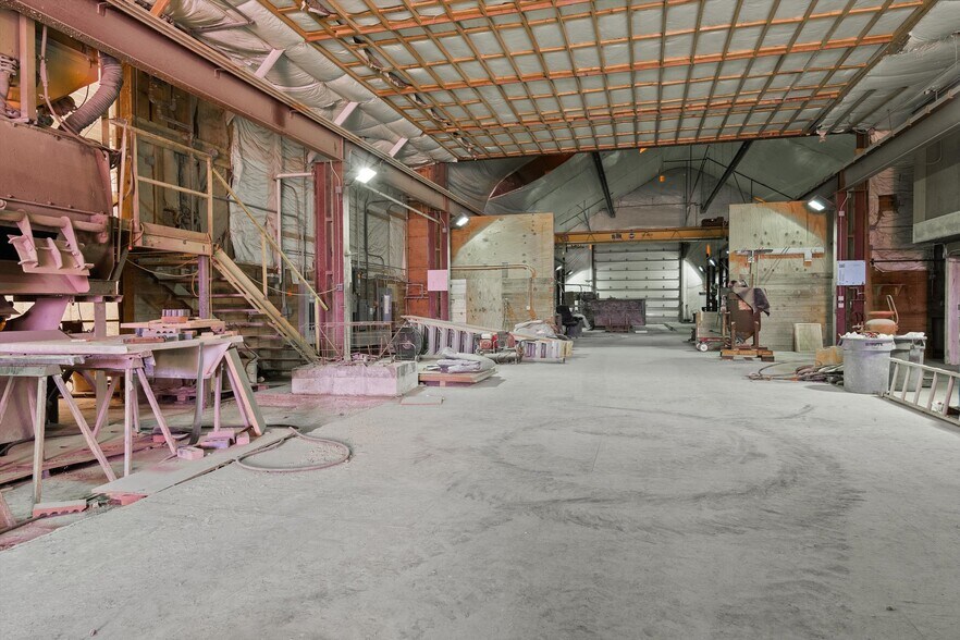 More Photos Of 380 N Middle Rd, Belgium Land For Sale