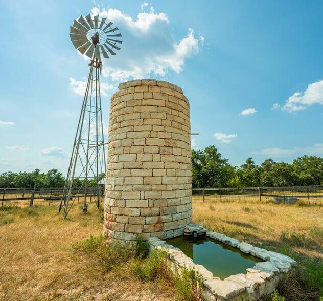 More Photos Of 7040 W Fitzhugh Rd, Dripping Springs Land For Sale