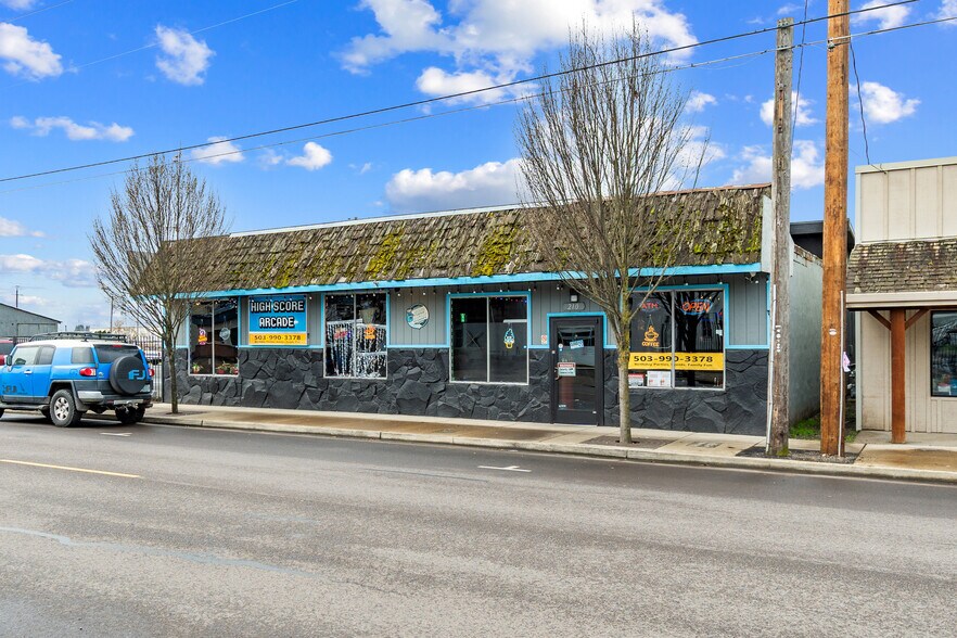 More Photos Of 208 N Molalla Ave, Molalla General Retail For Sale