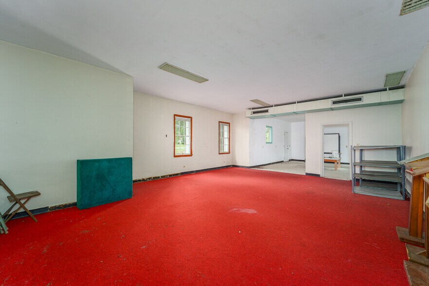 More Photos Of 412 McDonald St, Waycross Specialty For Sale