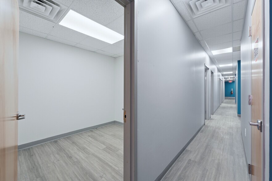 More Photos Of 430-432 Broadway, Bayonne Storefront For Lease