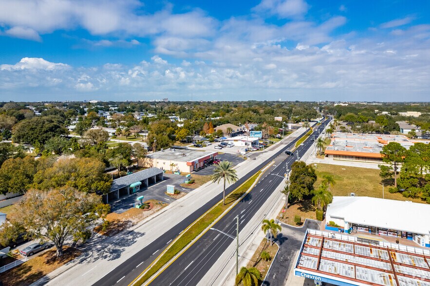 More Photos Of 1496 Seminole Blvd, Largo Carwash For Sale