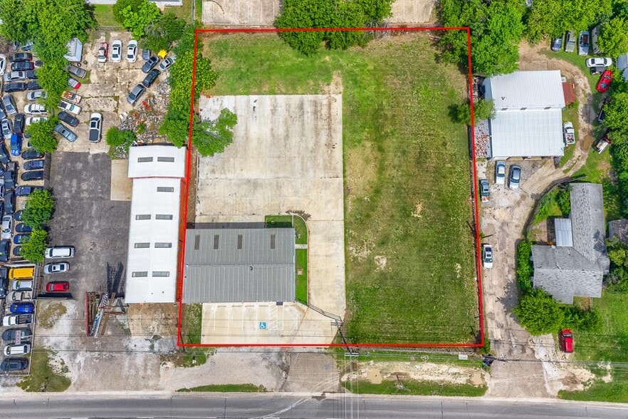 More Photos Of 617 G Alexander fwy, Duncanville Warehouse For Lease