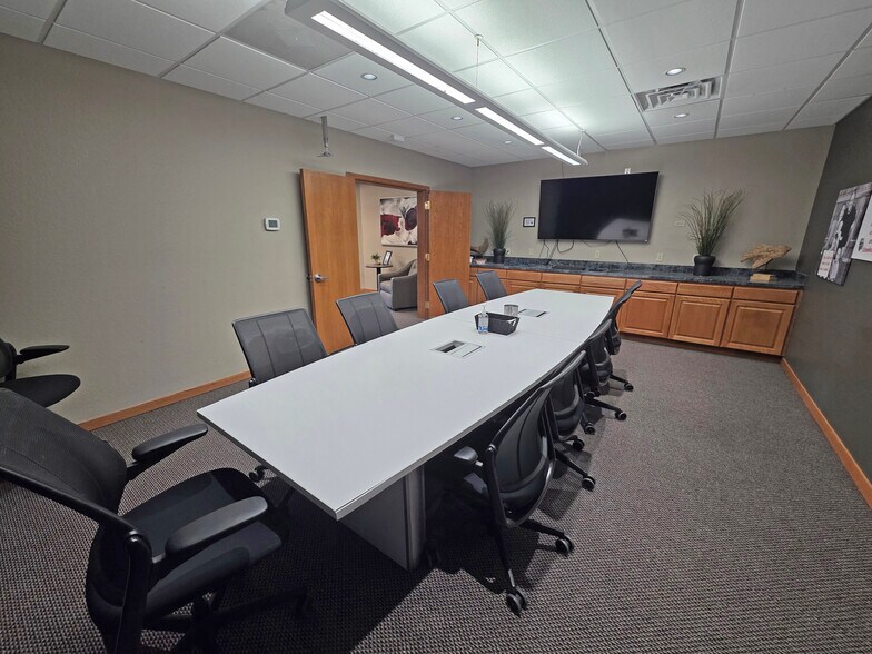 More Photos Of 12265 Oracle Blvd, Colorado Springs Coworking Space