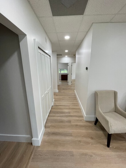 More Photos Of 200 Haddonfield Berlin, Gibbsboro Office For Sale