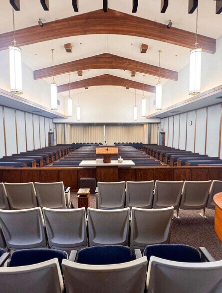 More Photos Of 1721 30th Ave, Longview Religious Facility For Sale