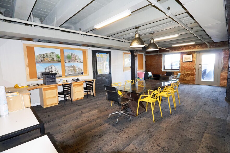 More Photos Of 60 Border St, East Boston Warehouse For Lease