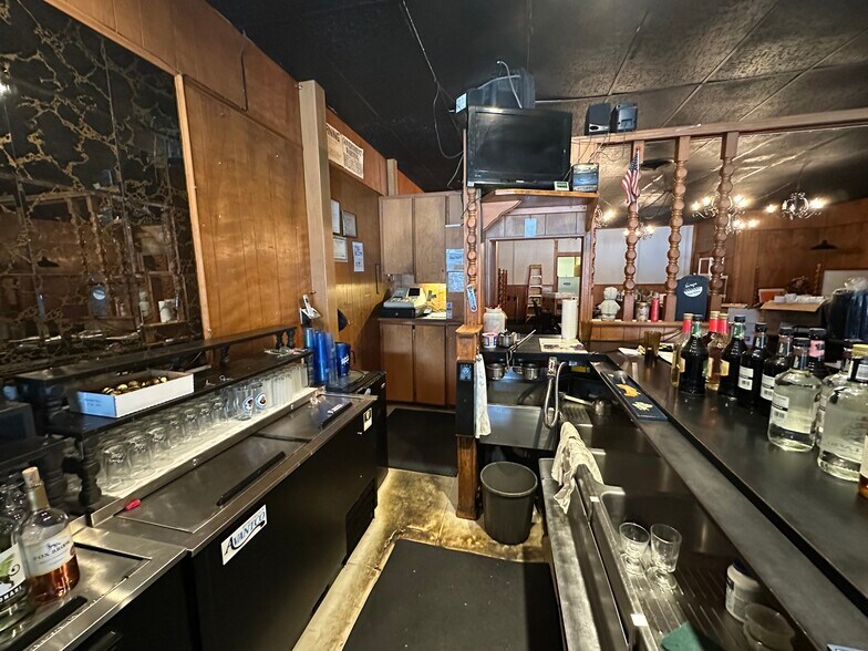 More Photos Of 7 E Main St, Falconer Restaurant For Sale