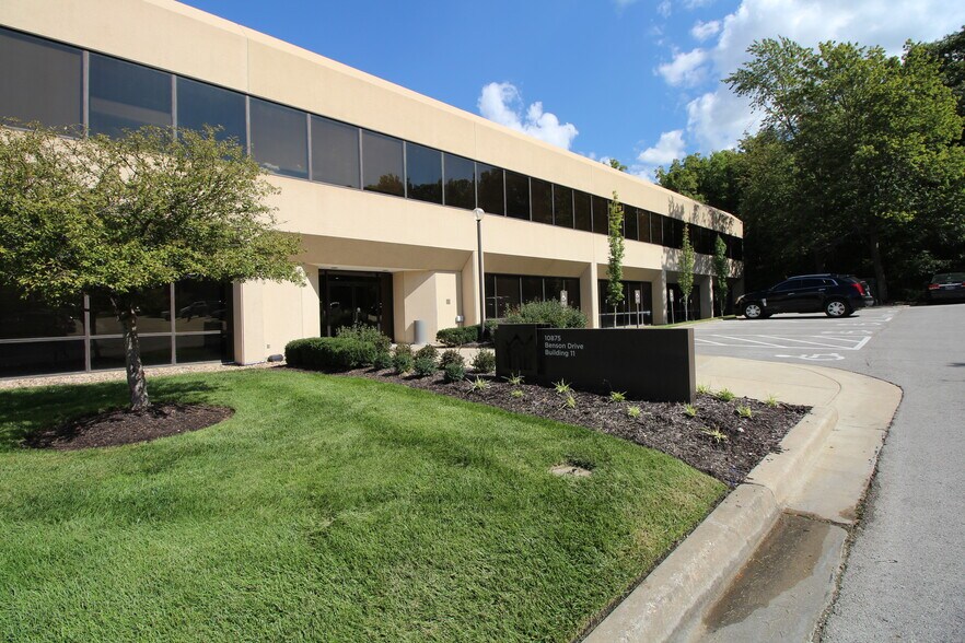 More Photos Of 10875 Benson Dr, Overland Park Medical For Sale