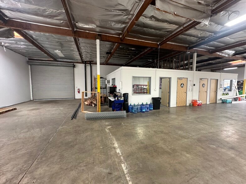 More Photos Of 14258 Valley Blvd, City Of Industry Manufacturing For Lease
