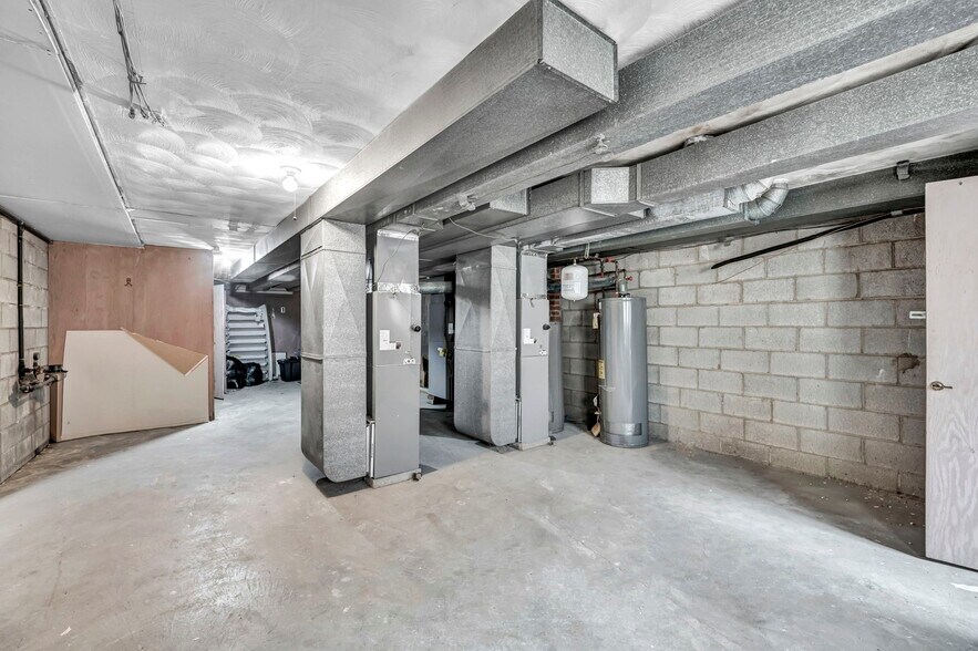 More Photos Of 885 S Green Rd, Cleveland Apartments For Sale