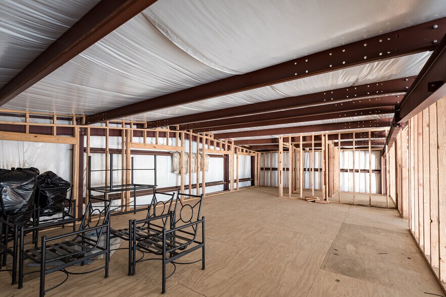 More Photos Of 12586 US-59, Splendora Warehouse For Sale