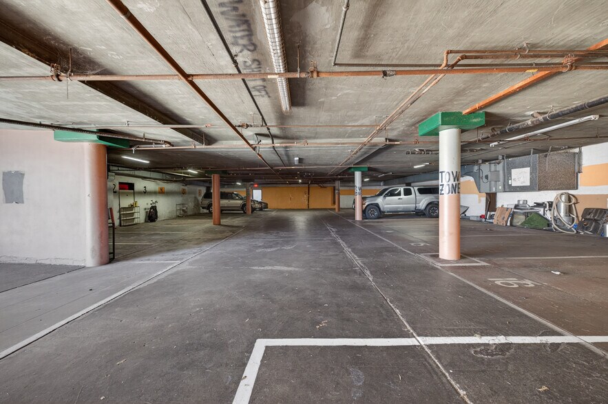 More Photos Of 4930 W Point Loma Blvd, San Diego Apartments For Sale