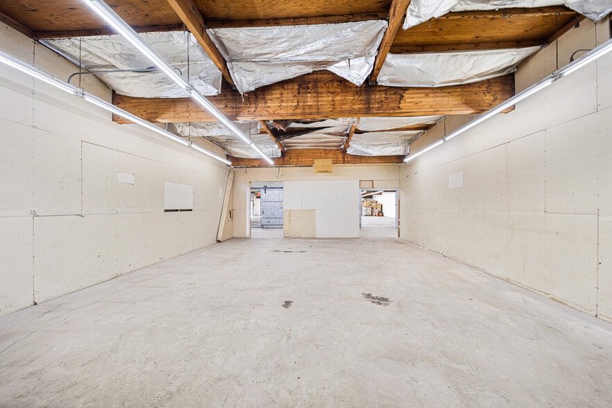 More Photos Of 372 N Mt. Vernon Ave, Colton Warehouse For Sale