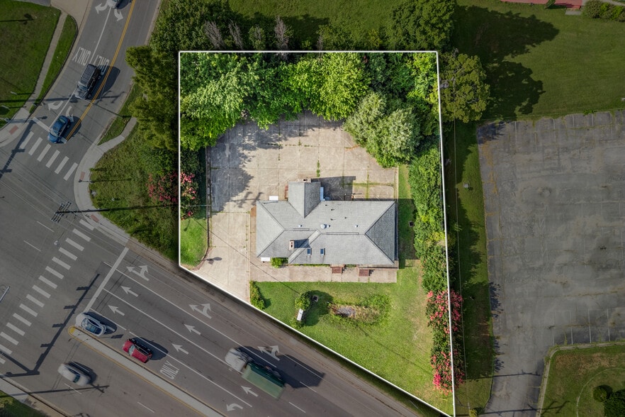 More Photos Of 6041 Indian River Rd, Virginia Beach Office Residential For Sale