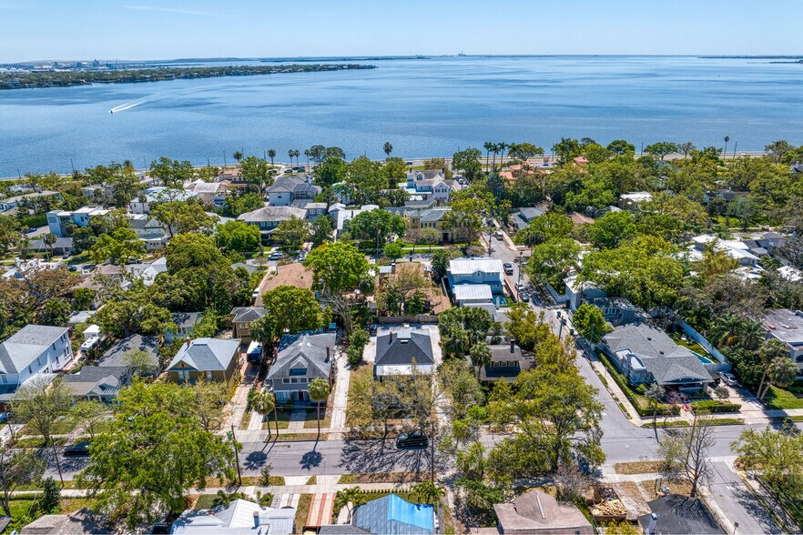 More Photos Of 1720 W Hills Ave, Tampa Apartments For Sale