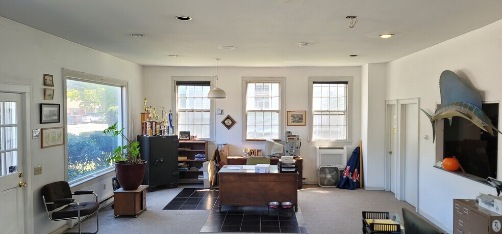 More Photos Of 24 Main St, Centerbrook Loft Creative Space For Lease