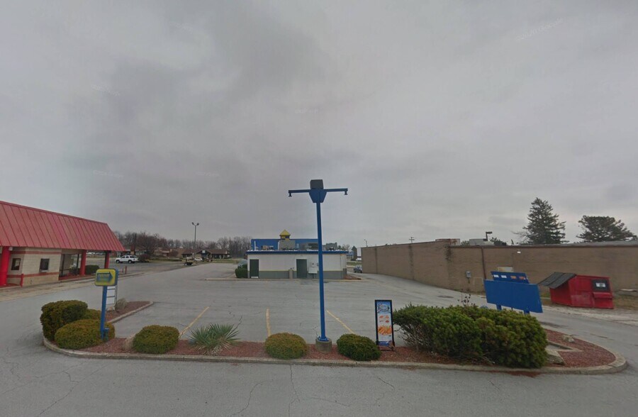 More Photos Of 2520 Romig Rd, Akron Fast Food For Sale