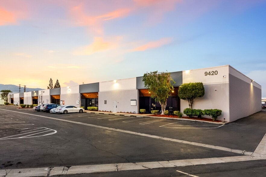 Primary Photo Of 9420 Lurline Ave, Chatsworth Unknown For Lease