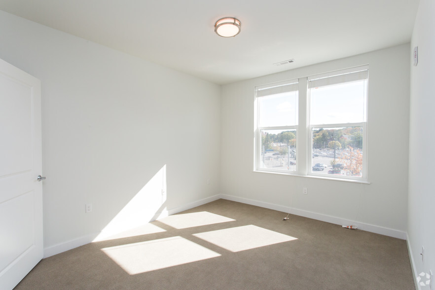 More Photos Of 3611-3615 Washington St, Jamaica Plain Apartments For Lease