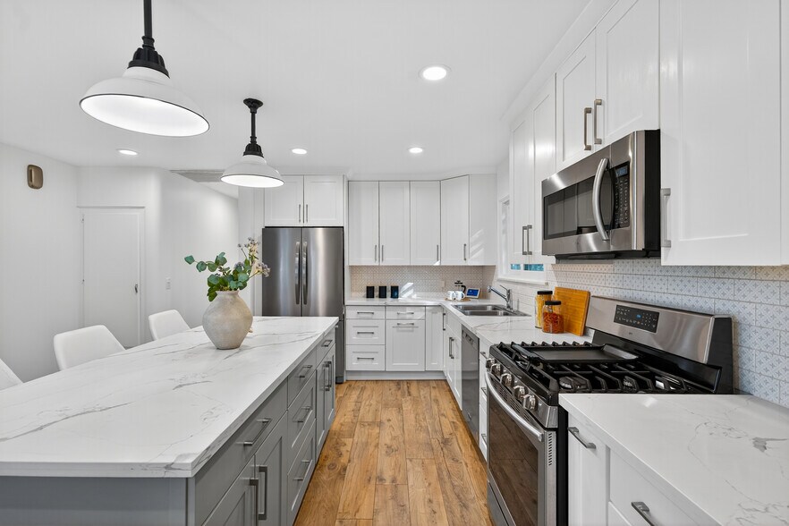 More Photos Of , Tujunga Multifamily For Sale
