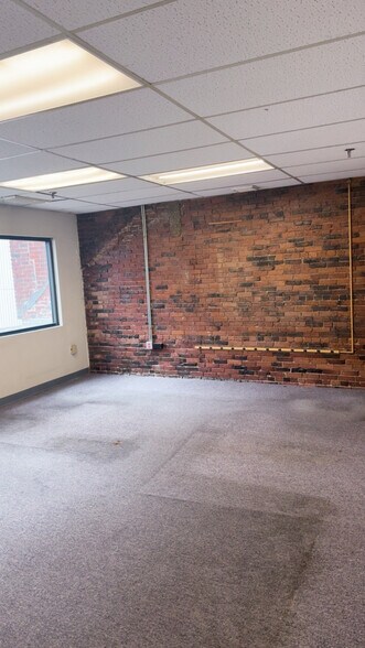 More Photos Of 200 Lincoln St, Boston Loft Creative Space For Sale