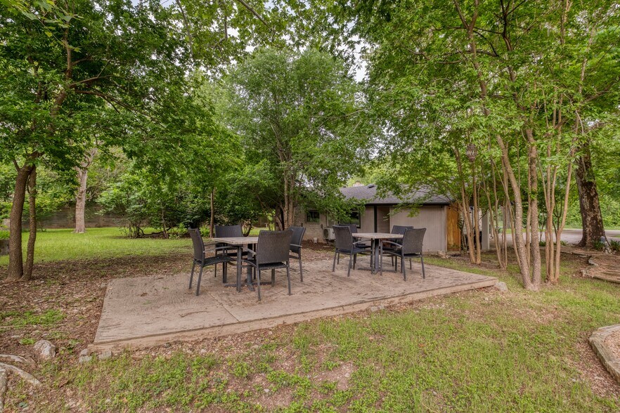 More Photos Of 13803 Ann Pl, Austin Office For Sale