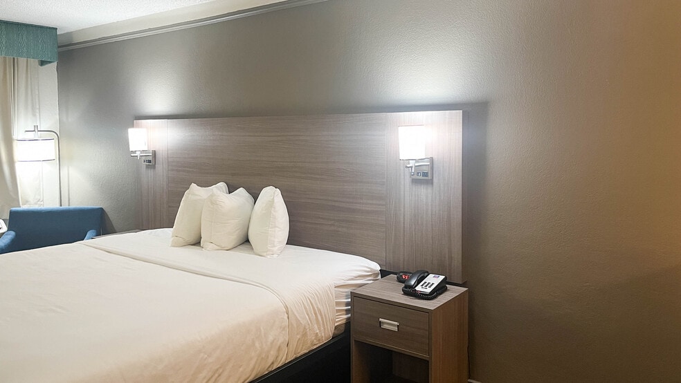 More Photos Of , Aurora Hospitality For Sale