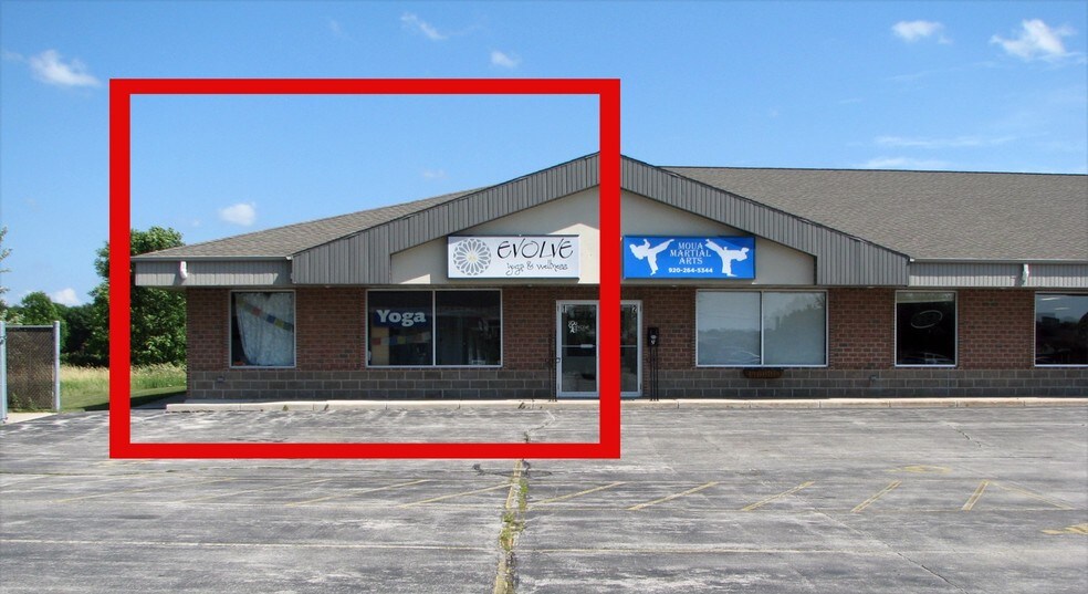 More Photos Of 1541 Bellevue St, Green Bay Freestanding For Lease