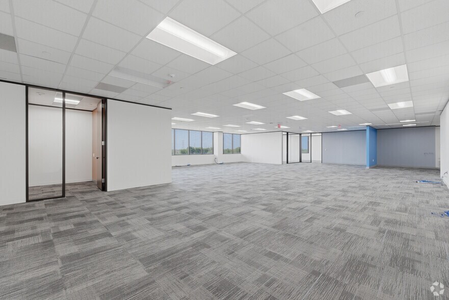 More Photos Of 11200 Richmond Ave, Houston Office For Lease