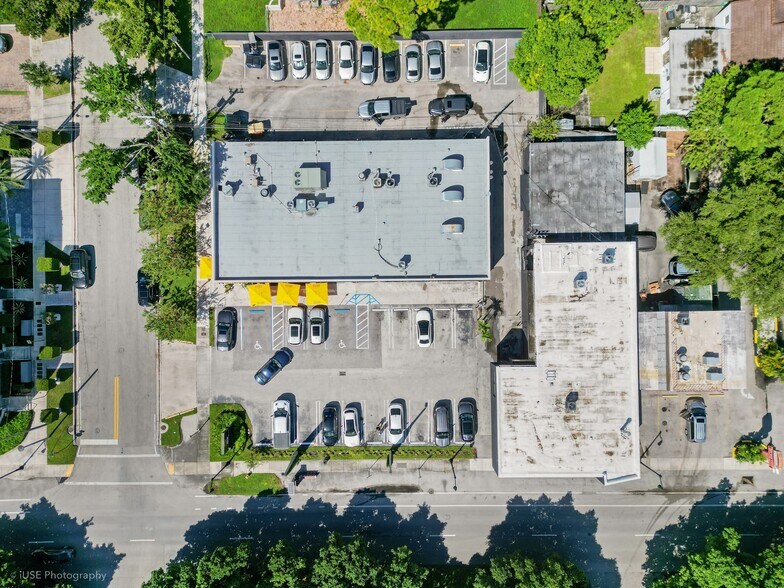 More Photos Of , Miami General Retail For Sale