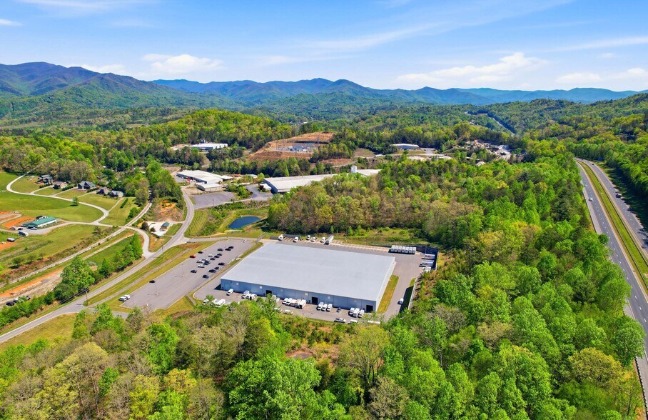 More Photos Of 1995 Route 19 S, Bryson City Warehouse For Sale
