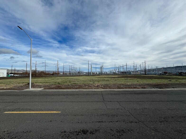 More Photos Of KNA Sutherland Drive, Union Gap Land For Sale