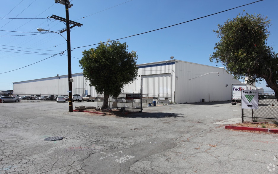 Primary Photo Of 8685 Bowers Ave, South Gate Warehouse For Lease