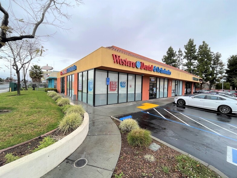 Primary Photo Of 2801-2807 El Camino Real, Santa Clara Unknown For Lease