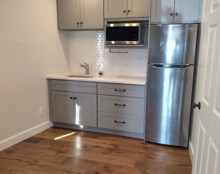 More Photos Of 97 Elm St, Cohasset Storefront Retail Office For Sale