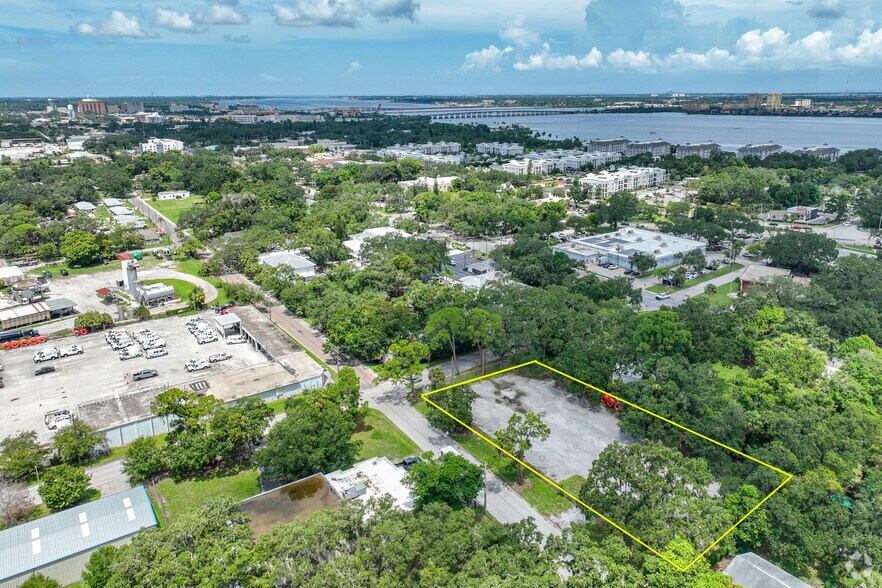 More Photos Of 1407 8th Ave E, Bradenton Land For Lease