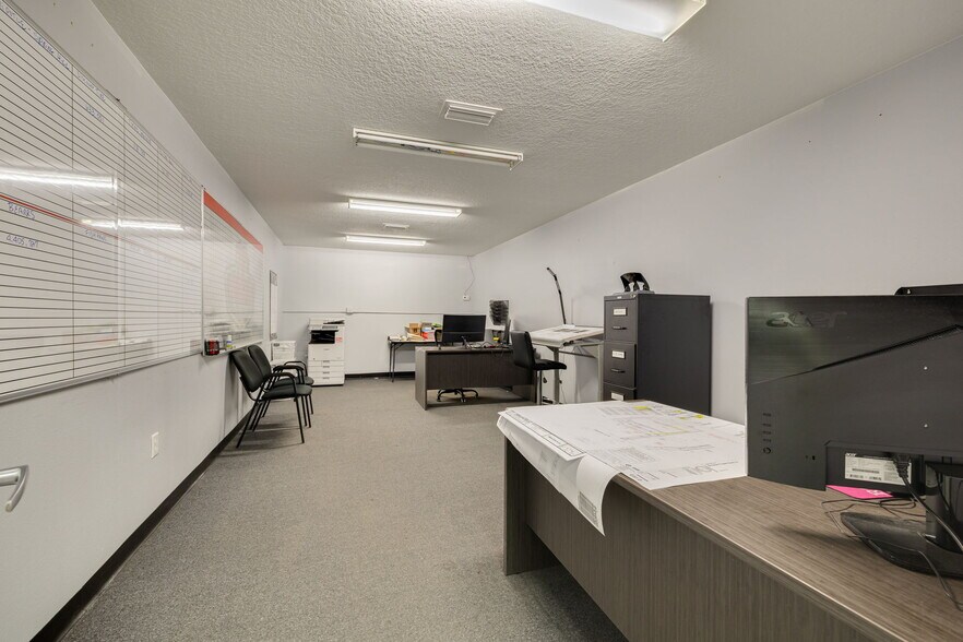 More Photos Of 9914 State Road 52, Hudson Warehouse For Sale