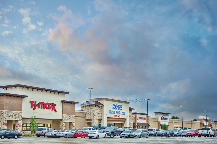 More Photos Of US Hwy 59 & Grand Pky, New Caney Unknown For Lease