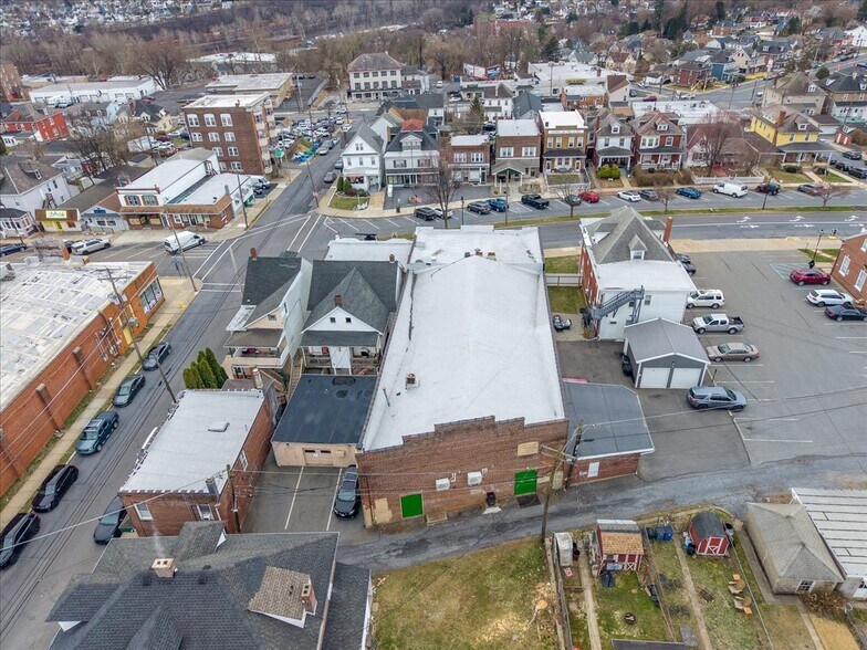 More Photos Of 1707 Washington Blvd, Easton Storefront Retail Residential For Sale