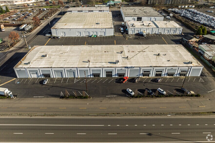 More Photos Of 7900-7936 Occidental Ave S, Seattle Warehouse For Lease
